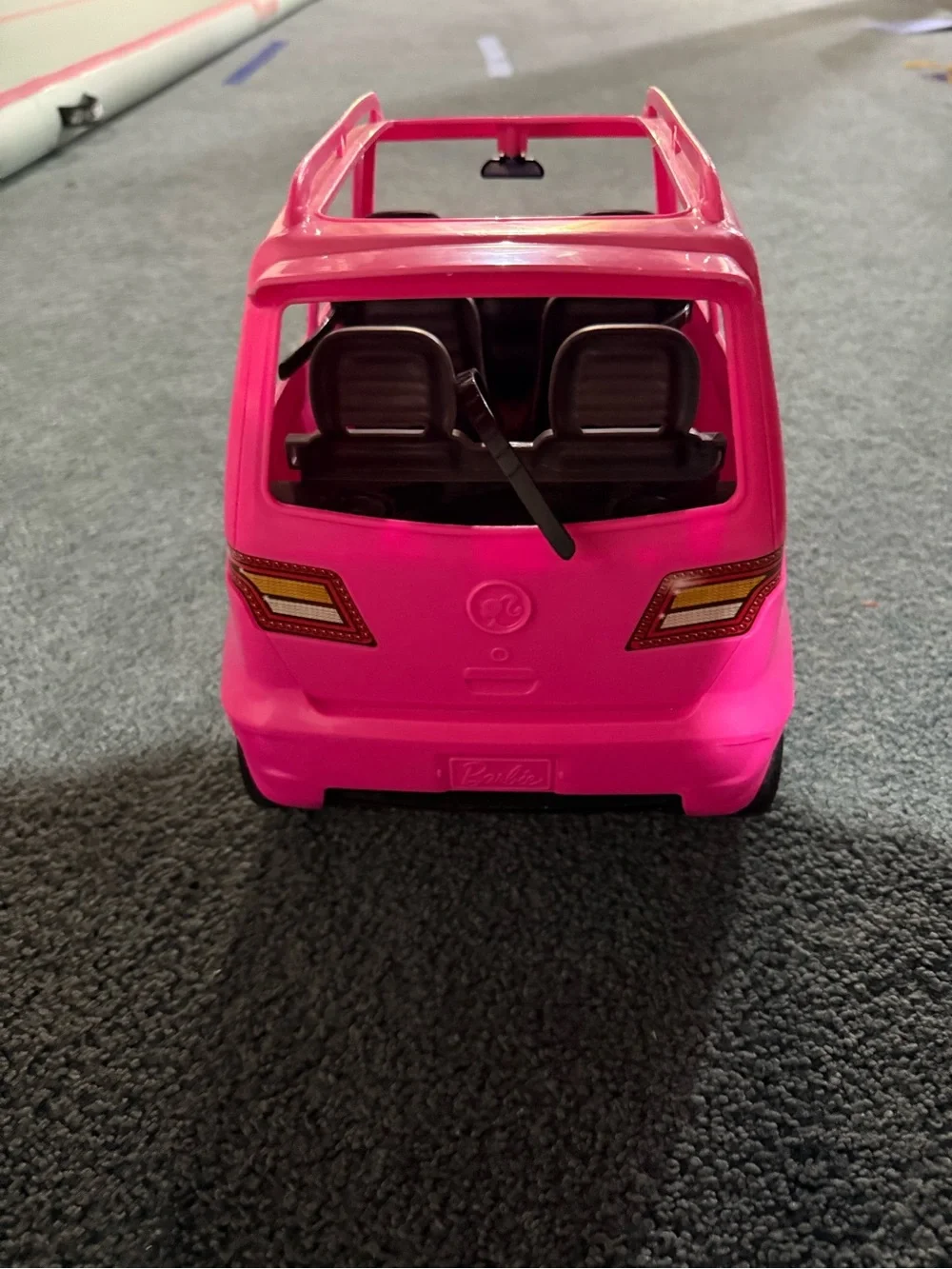 Barbie Pink SUV Cadillac Escalade DVX58 Mattel 2016 Doll Vehicle